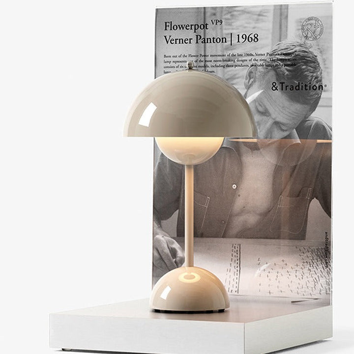 Lumiretro Umbrilight Lámpara de Mesa – Pantalla de Lámpara Retro, Luz LED Cálida y Estilo Clásico