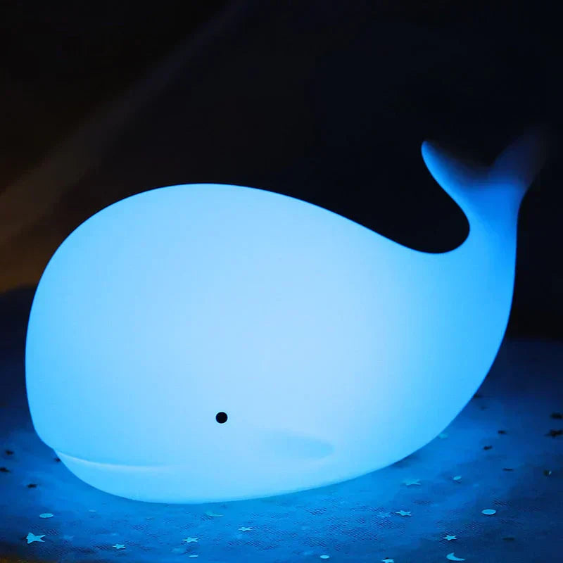GlowWhale Lámpara Nocturna – Suave Silicona, Control Táctil y Luz de Colores Relajante