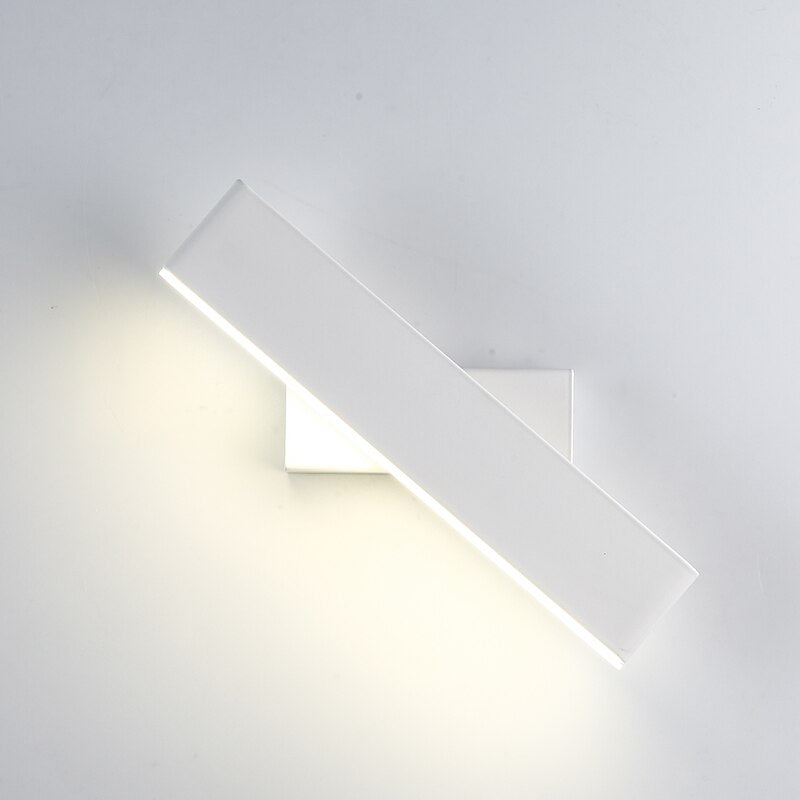 Lámpara de varita Rotaro – Diseño moderno giratorio con forma delgada y luz LED integrada