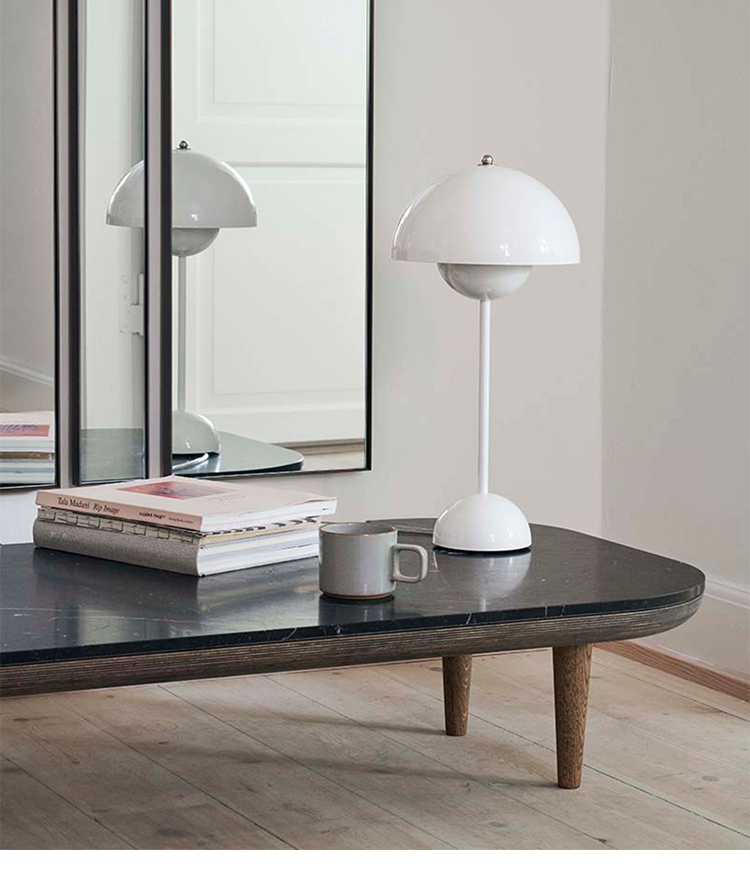 Lumiretro Umbrilight Lámpara de Mesa – Pantalla de Lámpara Retro, Luz LED Cálida y Estilo Clásico